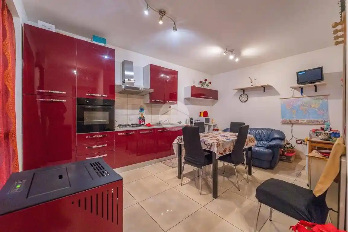 Bilocale via Niccolò Paganini 2, Casacalda - Carcibove, Guidonia Montecelio - foto 2