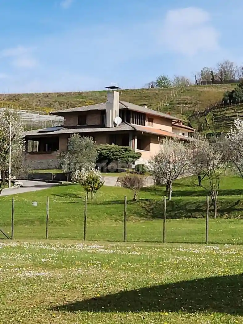 Villa in vendita a Povoletto