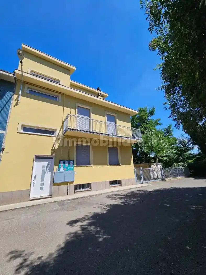 Appartamento in vendita a Voghera