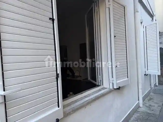 Trilocale via Luigi Pedone Lauriel 6, Noce, Palermo - foto 3