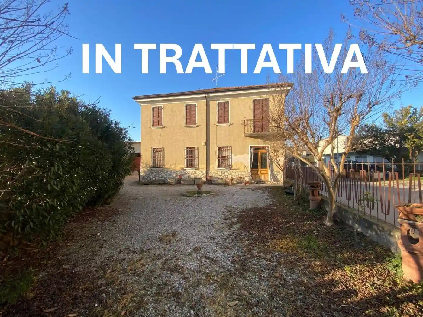 Villa in vendita a Goito