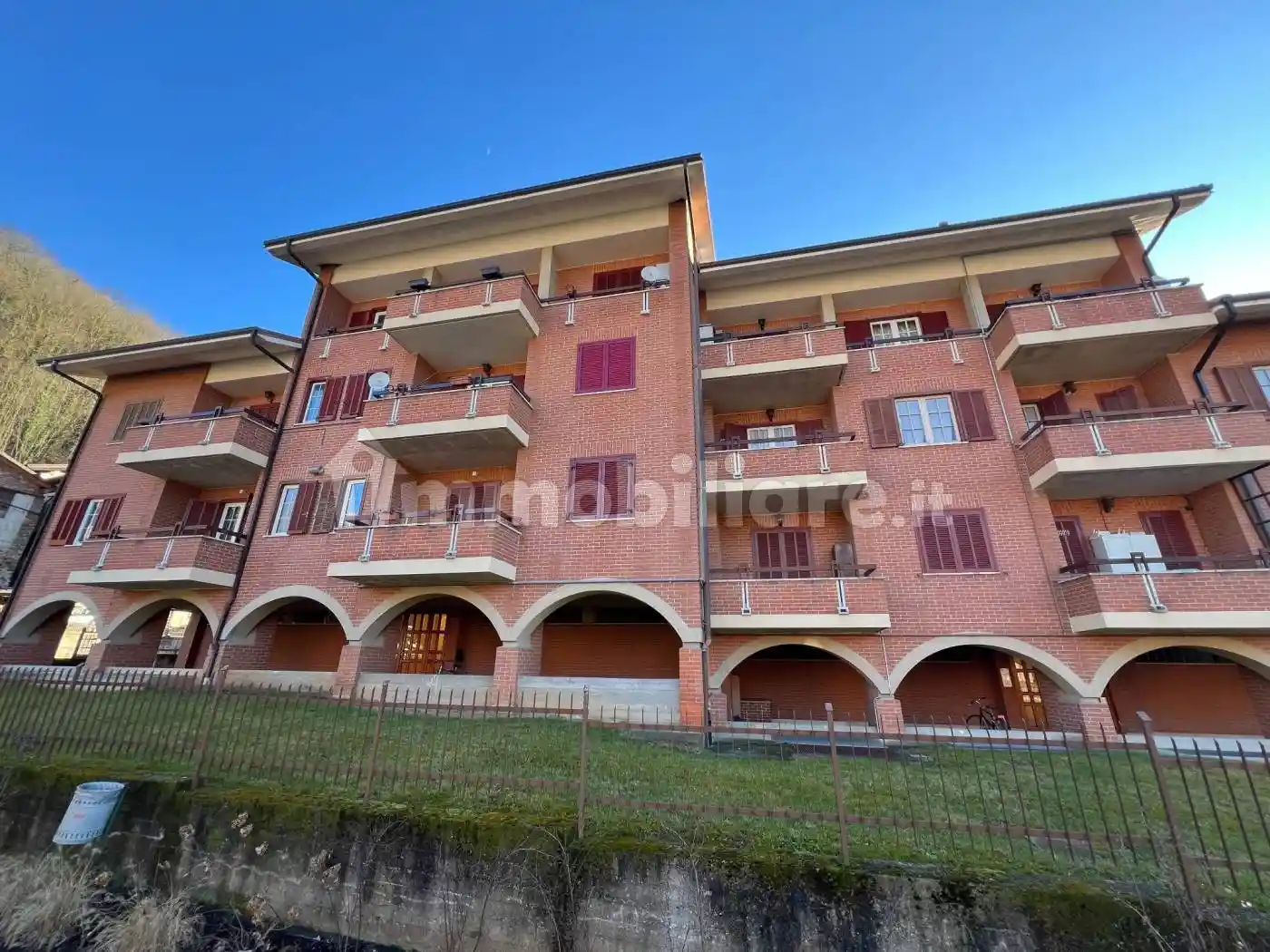 Appartamento in vendita a Rossana