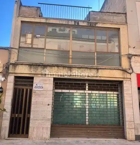 Palazzo - Edificio in vendita a Vittoria