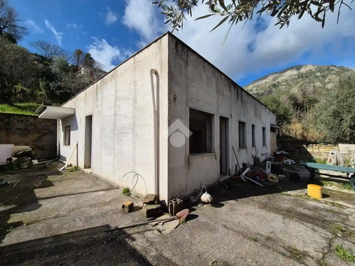 Villa in vendita a Monreale