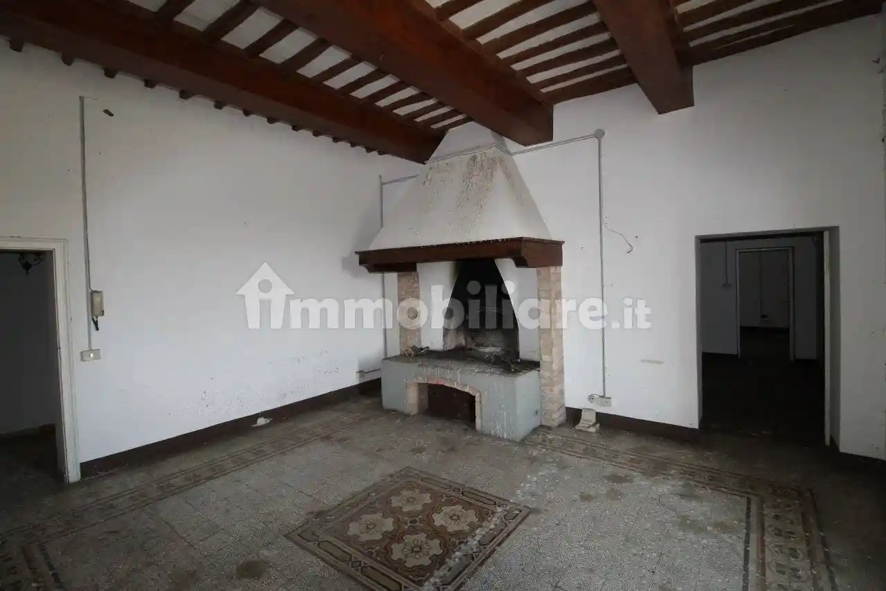 Rustico - Casale in vendita a Castelnuovo Berardenga