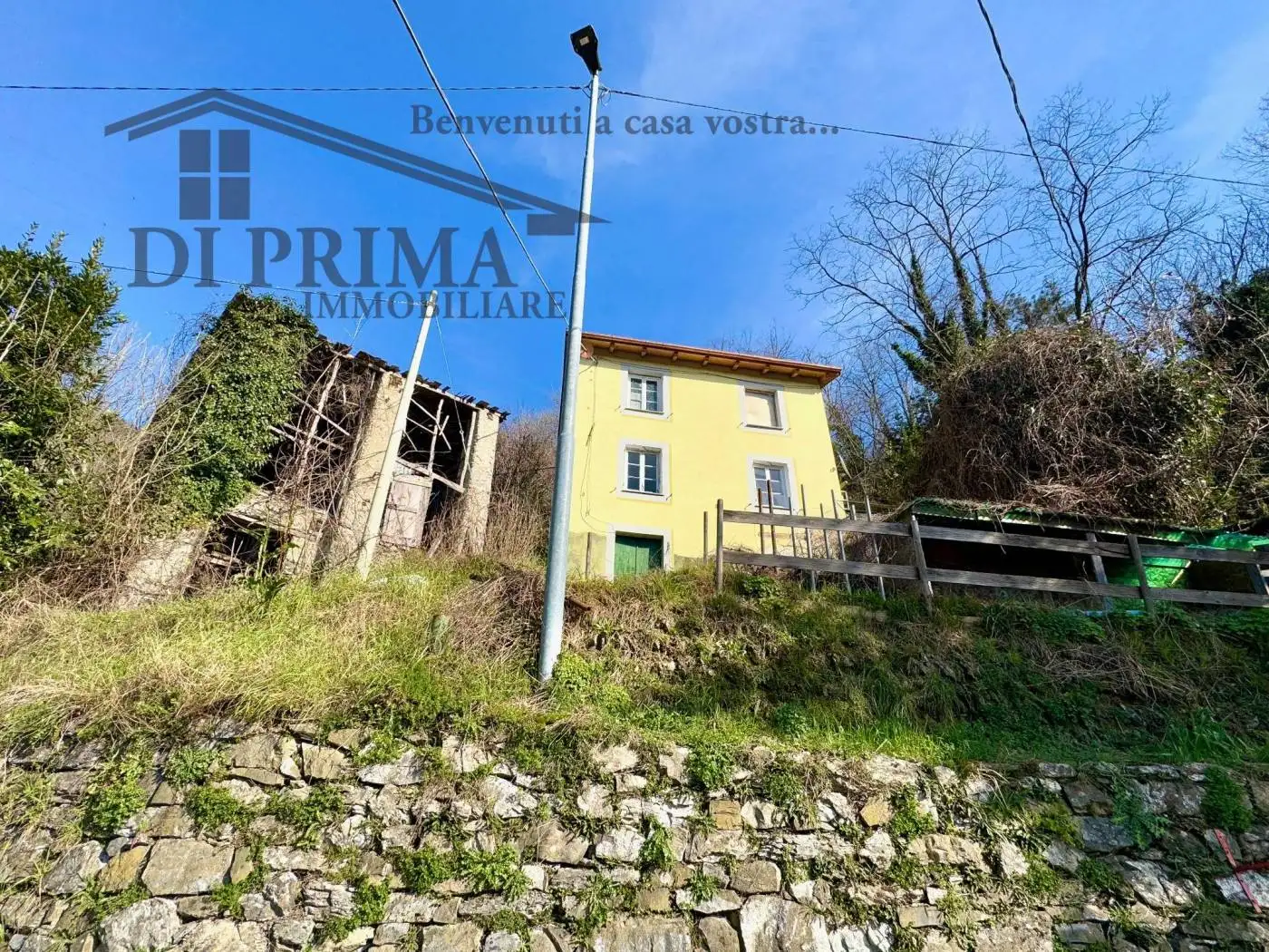 Villa in vendita a Lumarzo