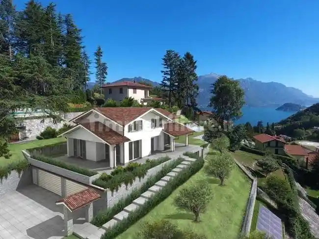 Villa in vendita a Menaggio