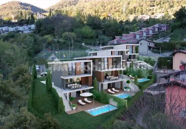 Villa in vendita a Argegno