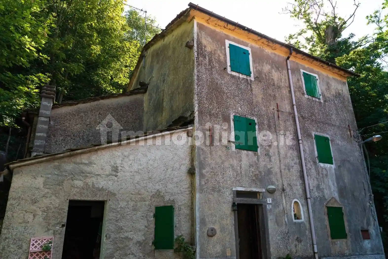 Casa indipendente in vendita a Alto Reno Terme