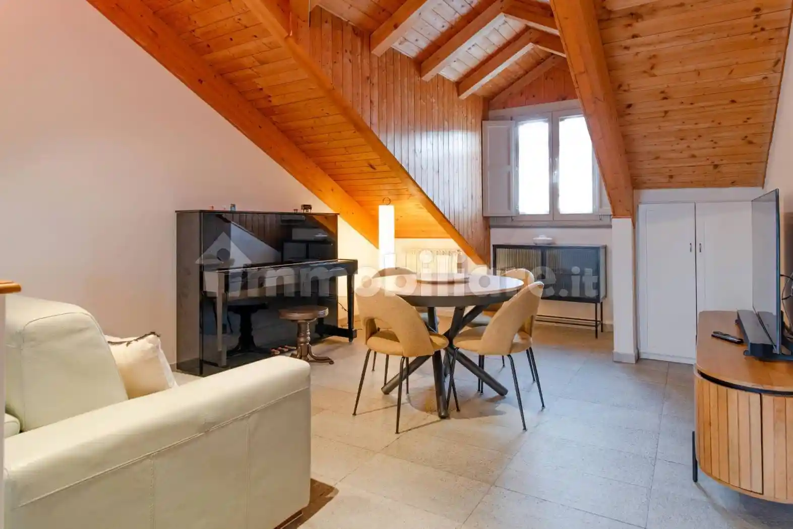 Attico - Mansarda in affitto a Torino