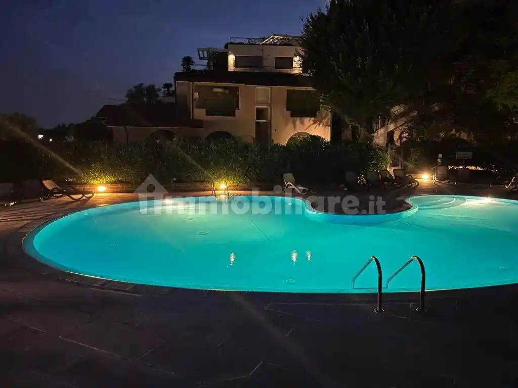 Bilocale piazzale Porto Dusano 7c, Montinelle, Manerba del Garda - foto 4