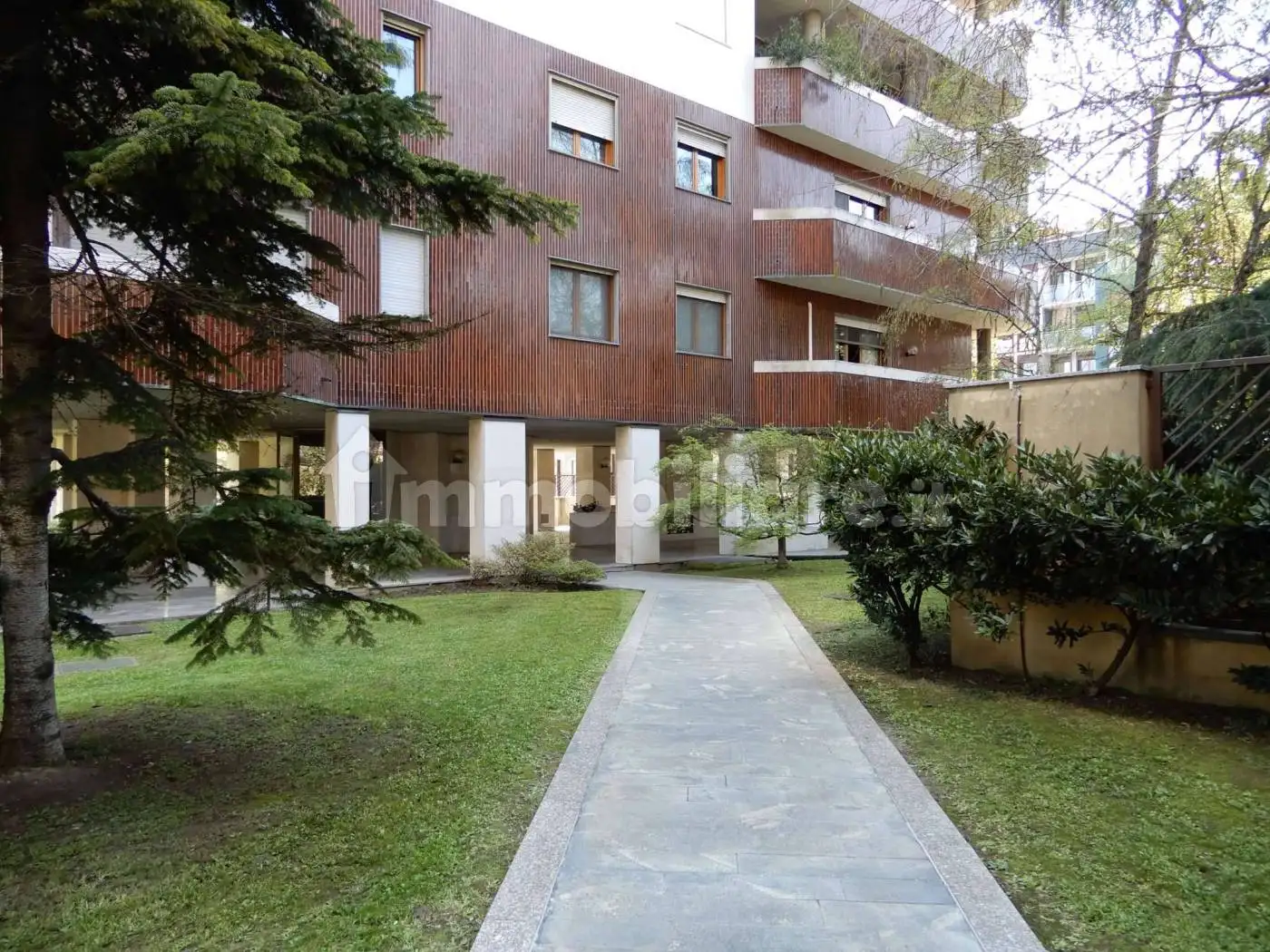 Penthouse - Attic in vendita a Milan