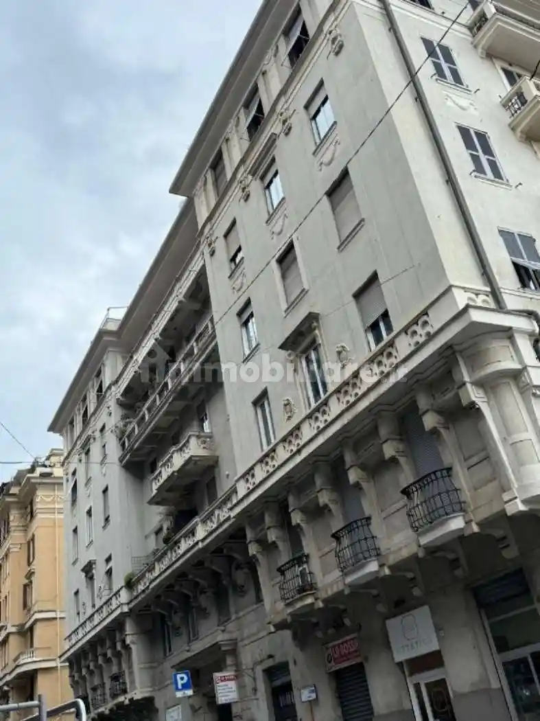 Appartamento in vendita a Genova