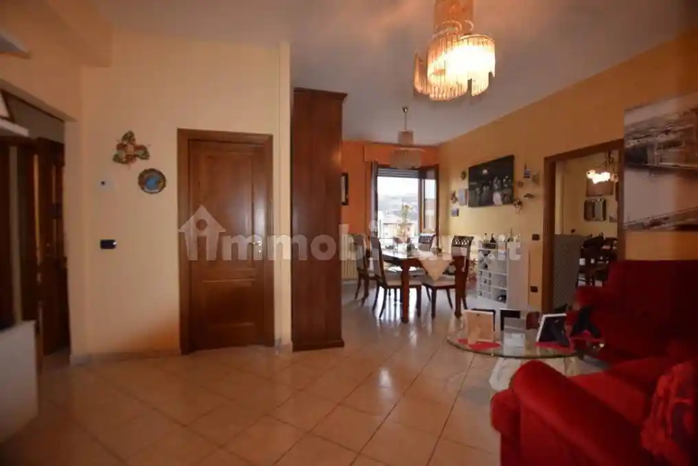 Appartamento in vendita a Poggibonsi