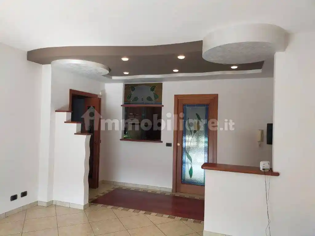Appartamento in vendita a Mango