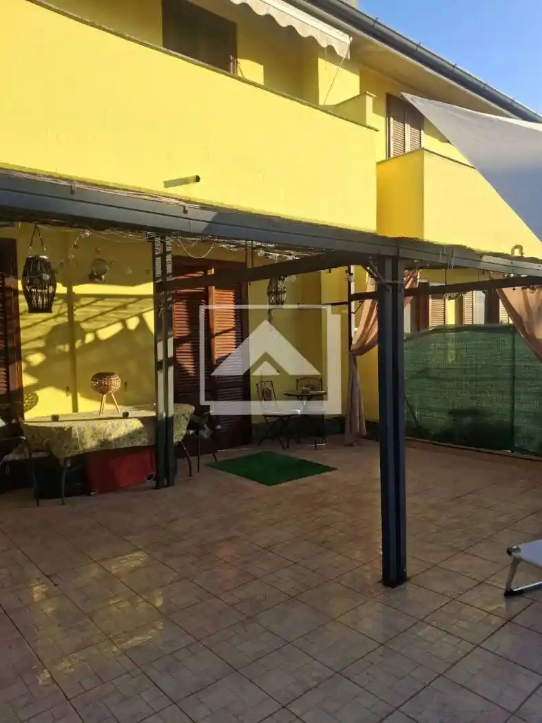 Villetta a schiera - foto 3