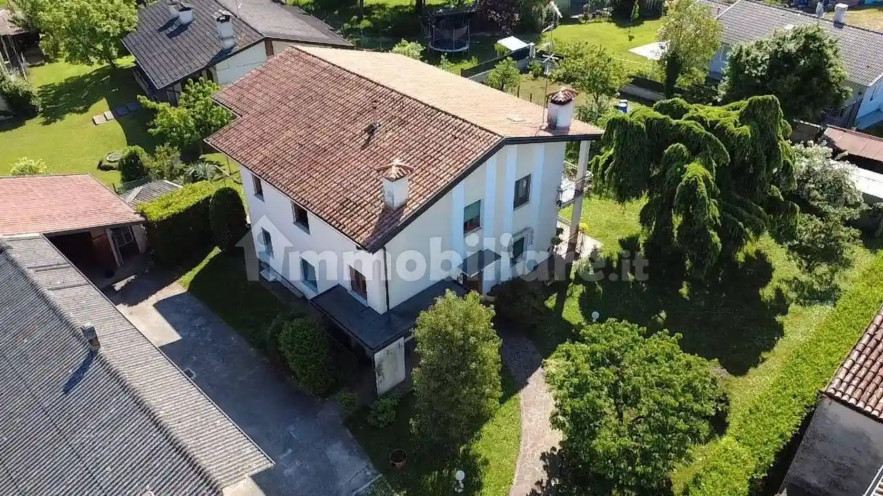 Villa in vendita a Cormons