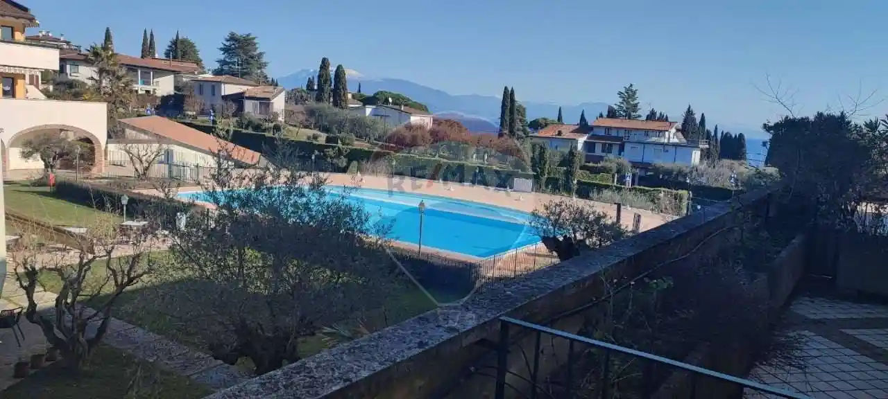 Appartamento in vendita a Padenghe sul Garda