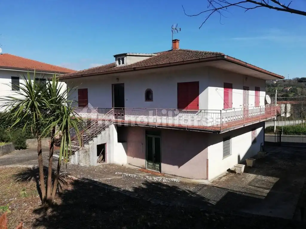 Villa in vendita a Caiazzo