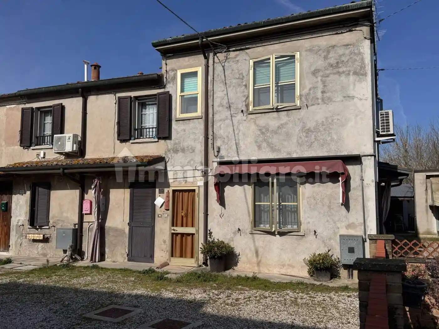 Casa indipendente in vendita a Riva del Po