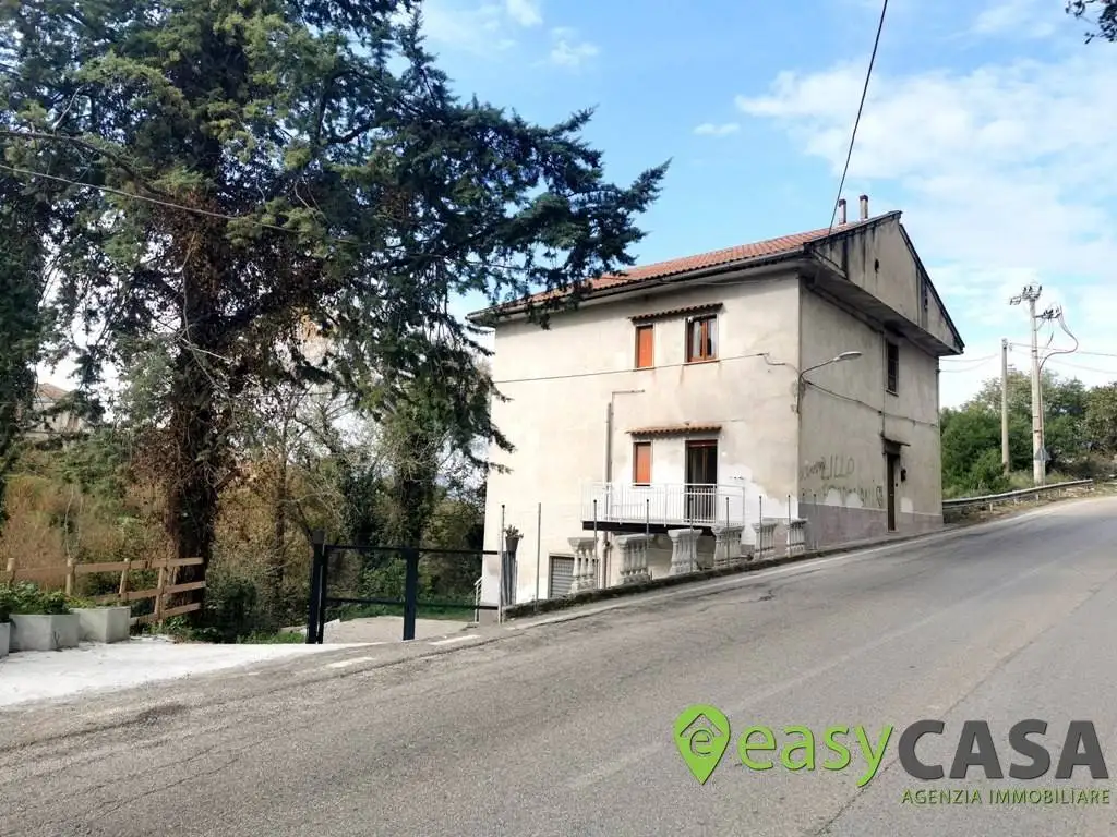 Appartamento in vendita a Montecorvino Rovella