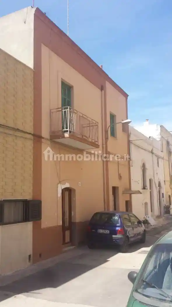 Palazzo - Edificio in vendita a Bari