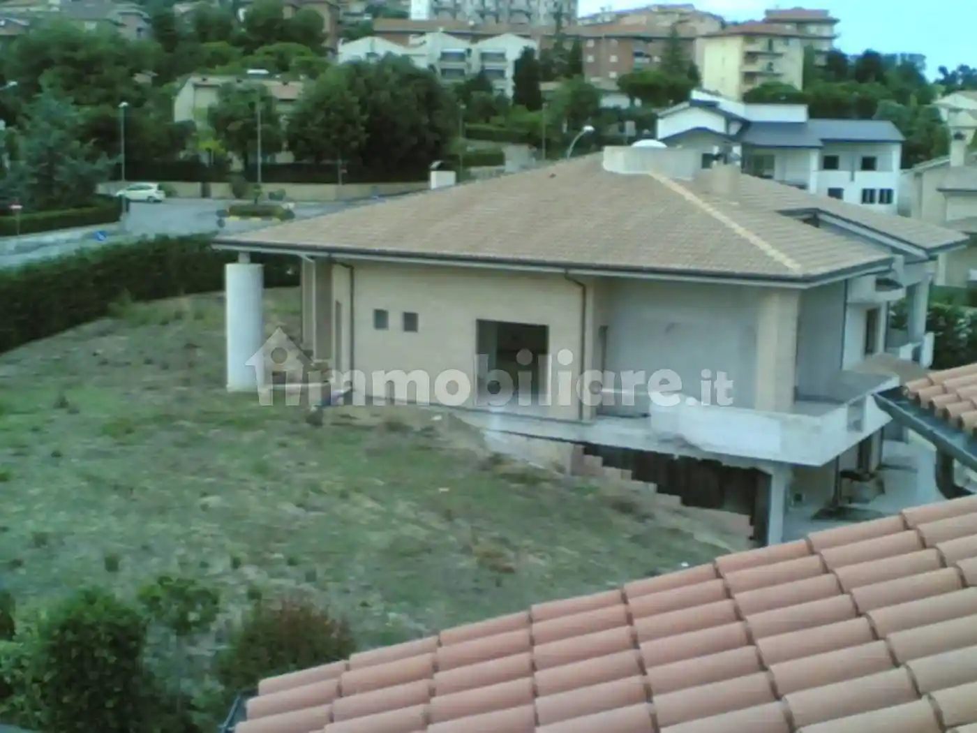 Villa in vendita a Osimo