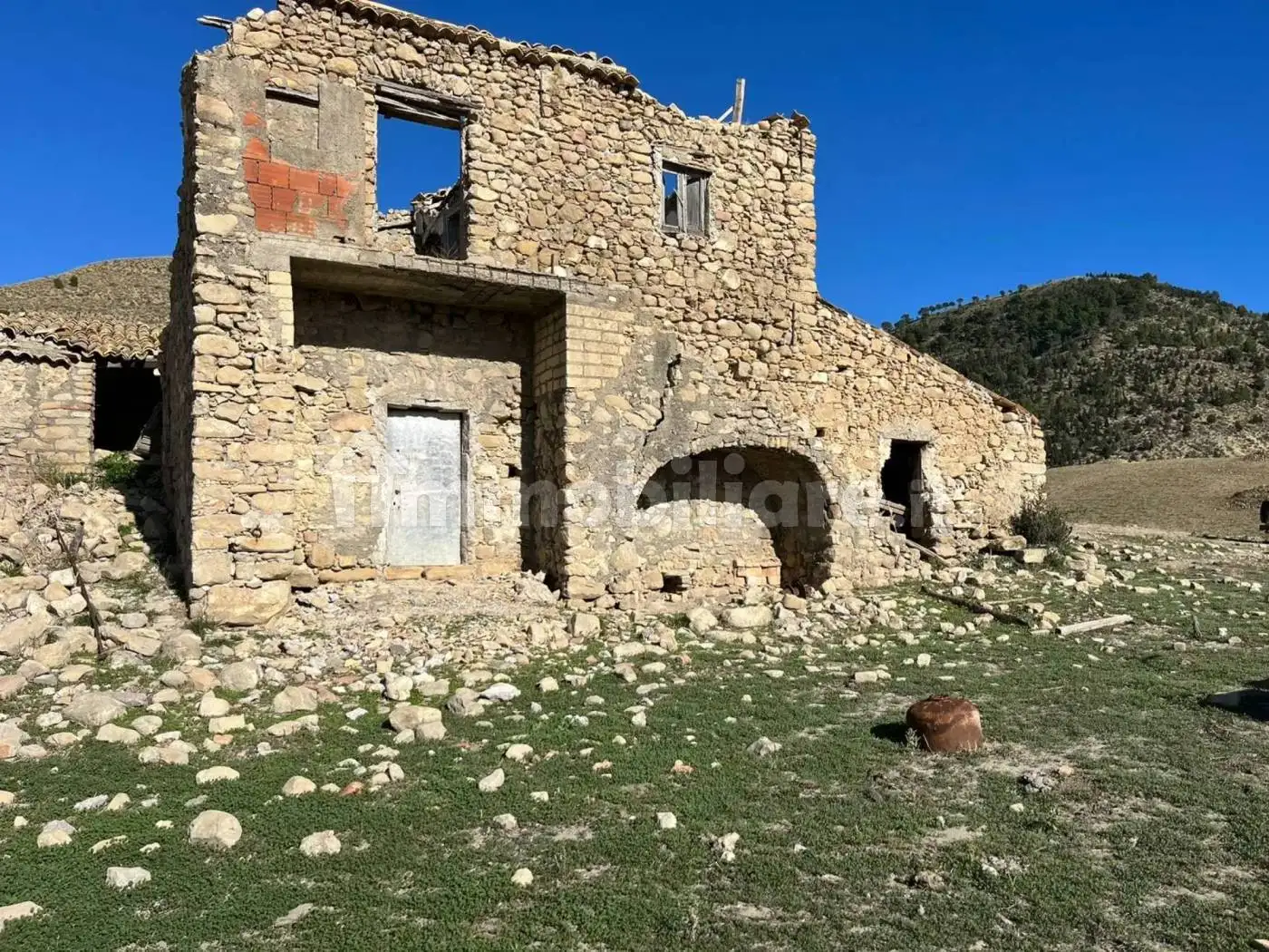 Rustico - Casale in vendita a Catenanuova