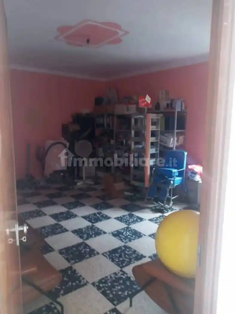 Palazzo - Edificio in Vendita - foto 2