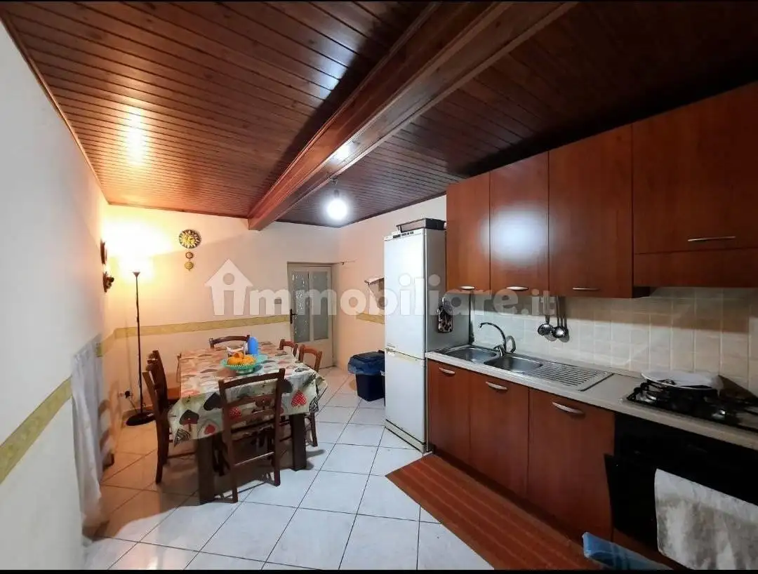 Appartamento in vendita a Valledolmo