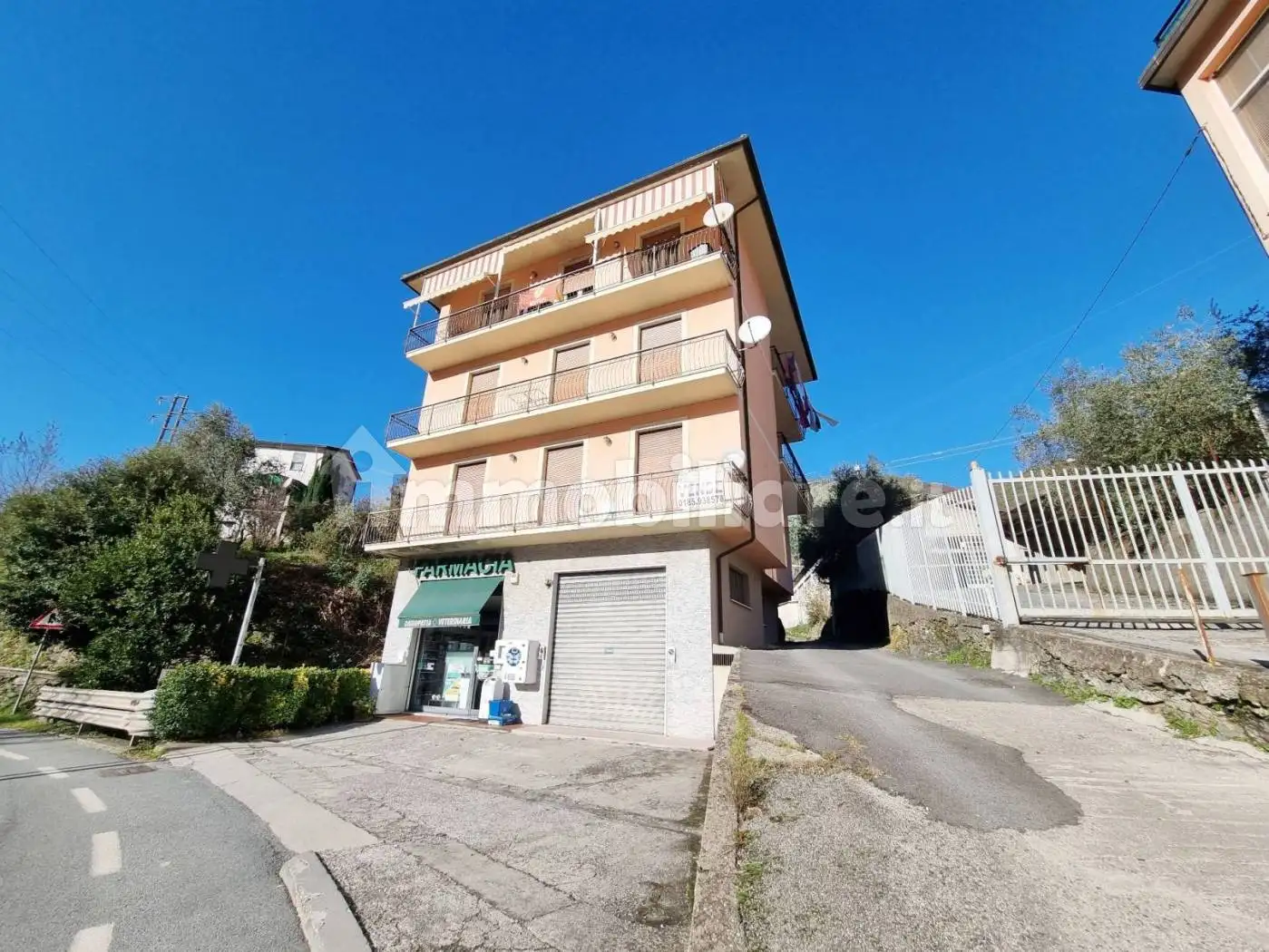 Appartamento in vendita a Neirone