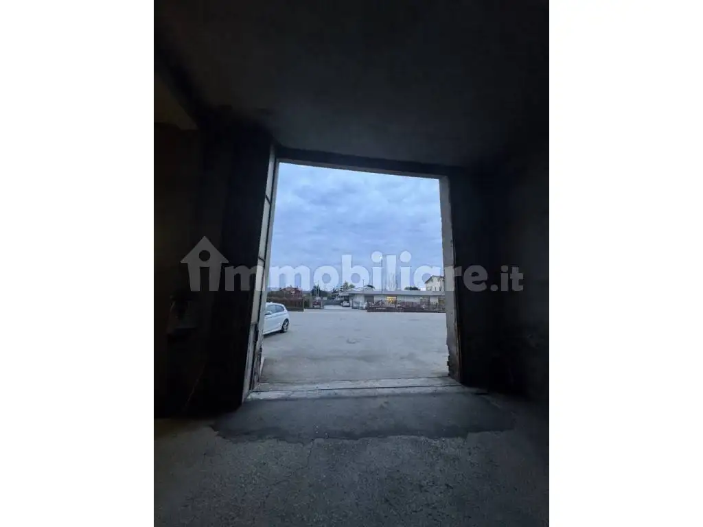 Palazzo - Edificio in Affitto - foto 5