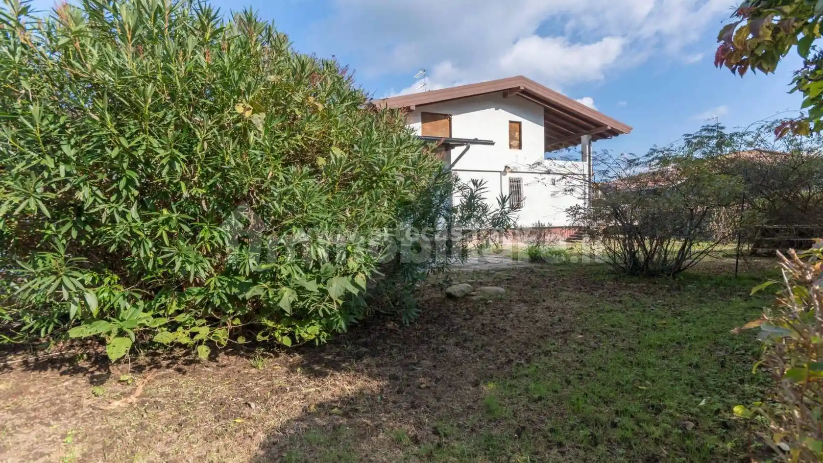 Villetta a schiera in vendita a Dormelletto