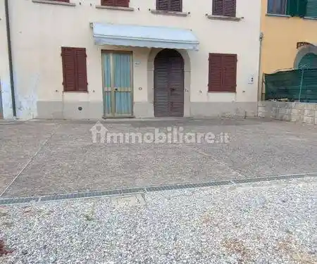 Casa indipendente in vendita a Montecarlo