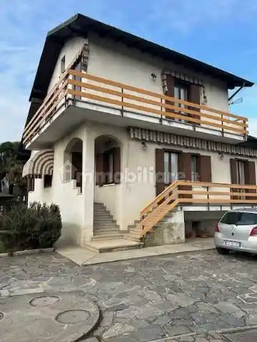 Villa in vendita a Villa Cortese