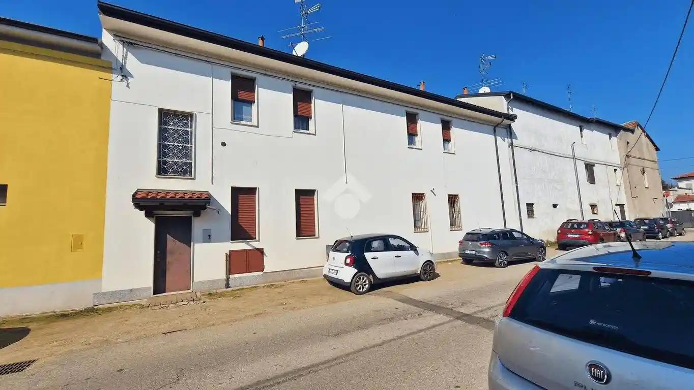Rustico - Casale in vendita a Gallarate