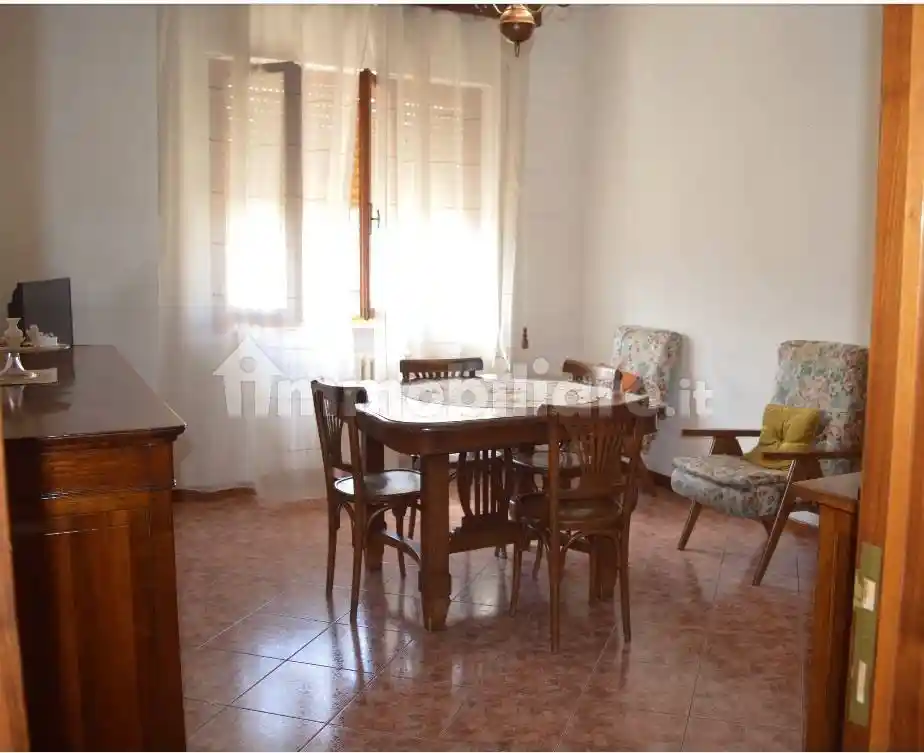 Appartamento in vendita a Pratovecchio e Stia