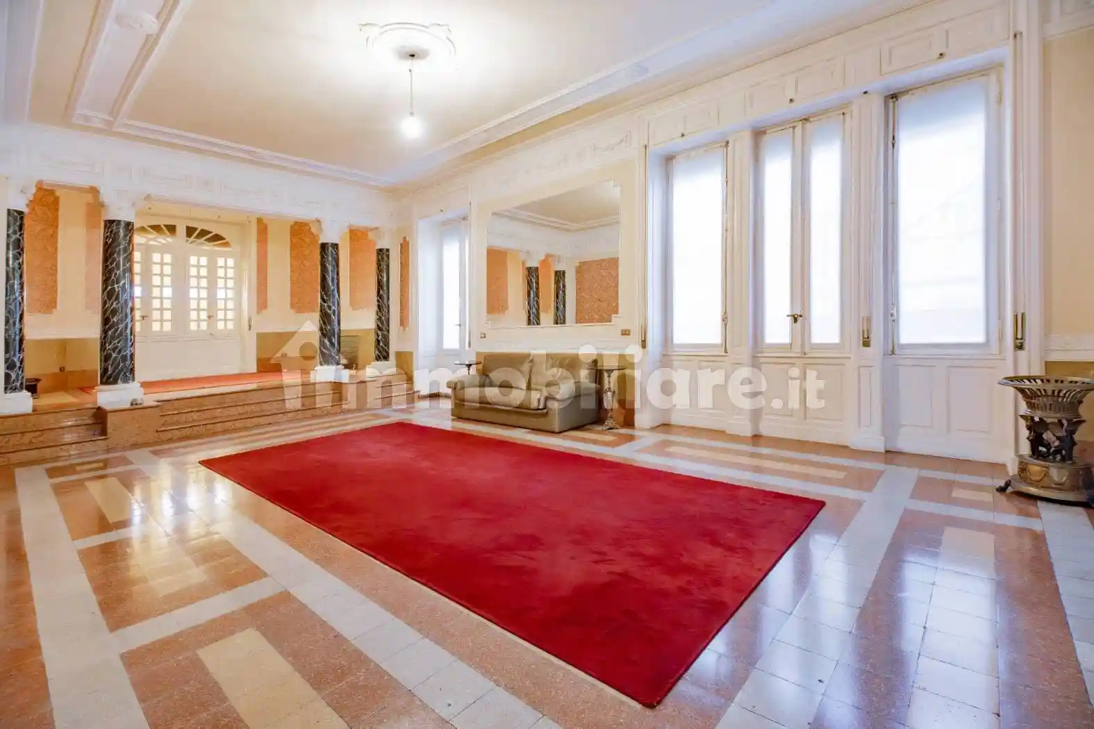 Appartamento in vendita a Cagliari