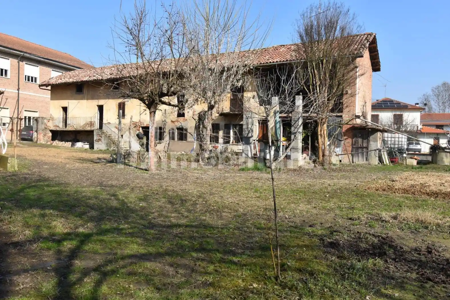 Rustico - Casale in vendita a Isola d'Asti