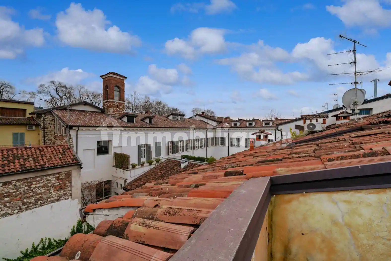 Appartamento in vendita a Brescia