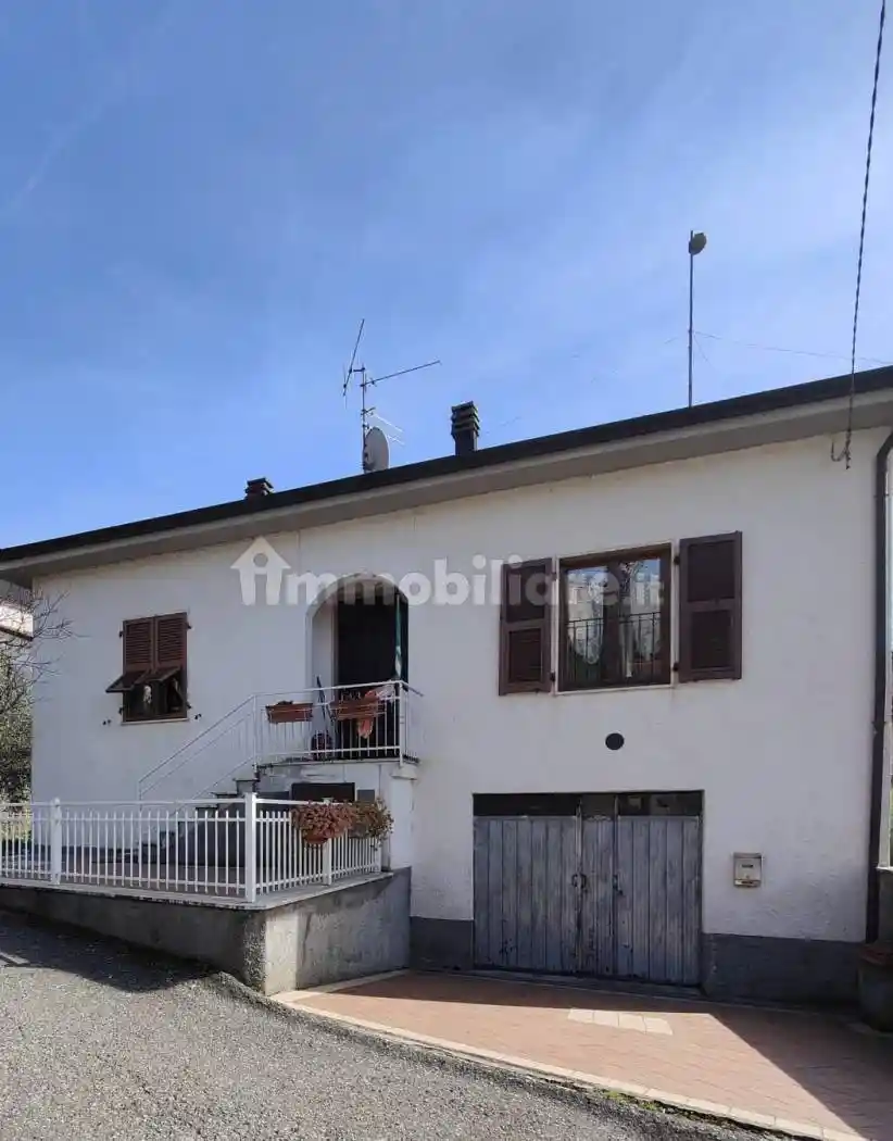 Villa in vendita a Licciana Nardi