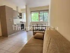 Palazzo - Edificio in Affitto - foto 4