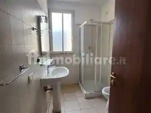 Palazzo - Edificio in Affitto - foto 5