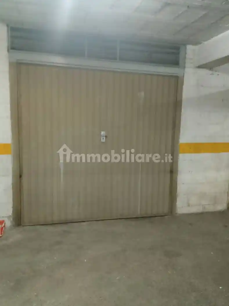 Trilocale ottimo stato, primo piano, Emanuele II, C. Colombo, Morelli e Silvati, Avellino - foto 4