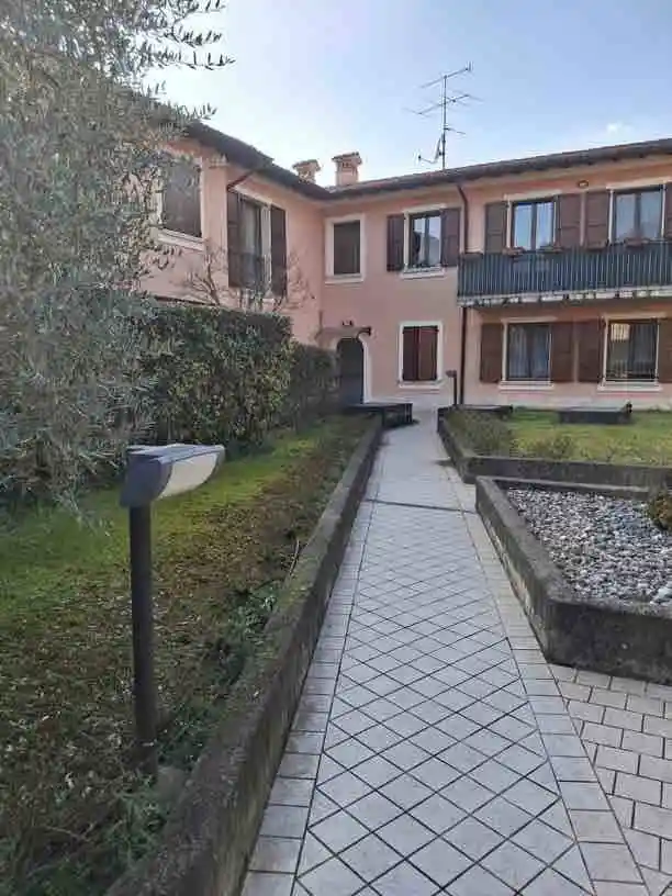 Appartamento in vendita a Rezzato