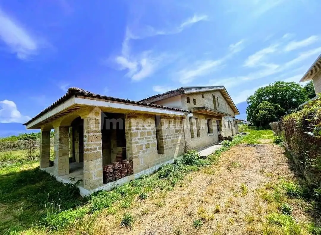 Villa in vendita a Airola