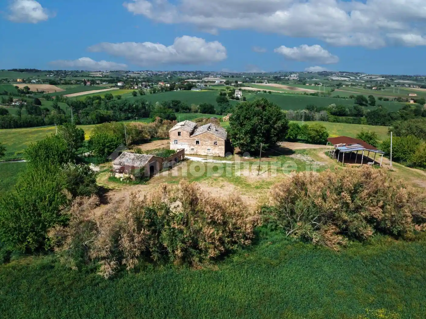 Rustico - Casale in vendita a Treia