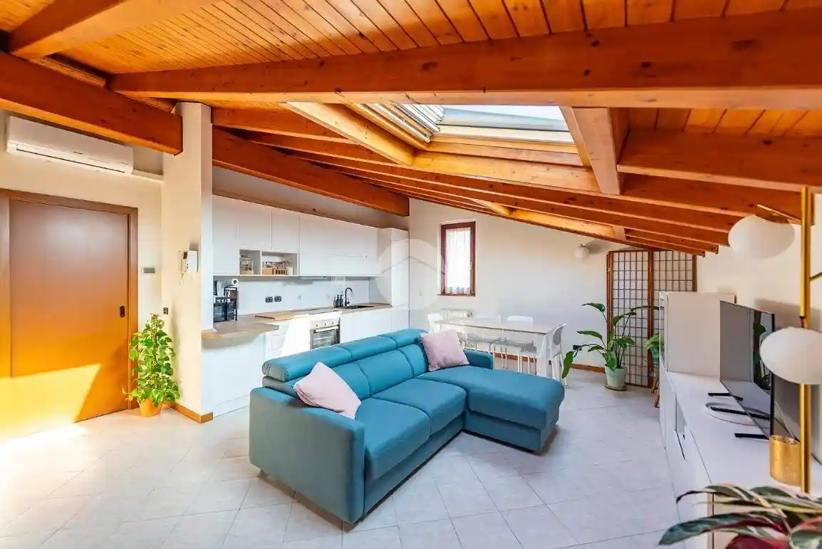 Appartamento in vendita a Uboldo