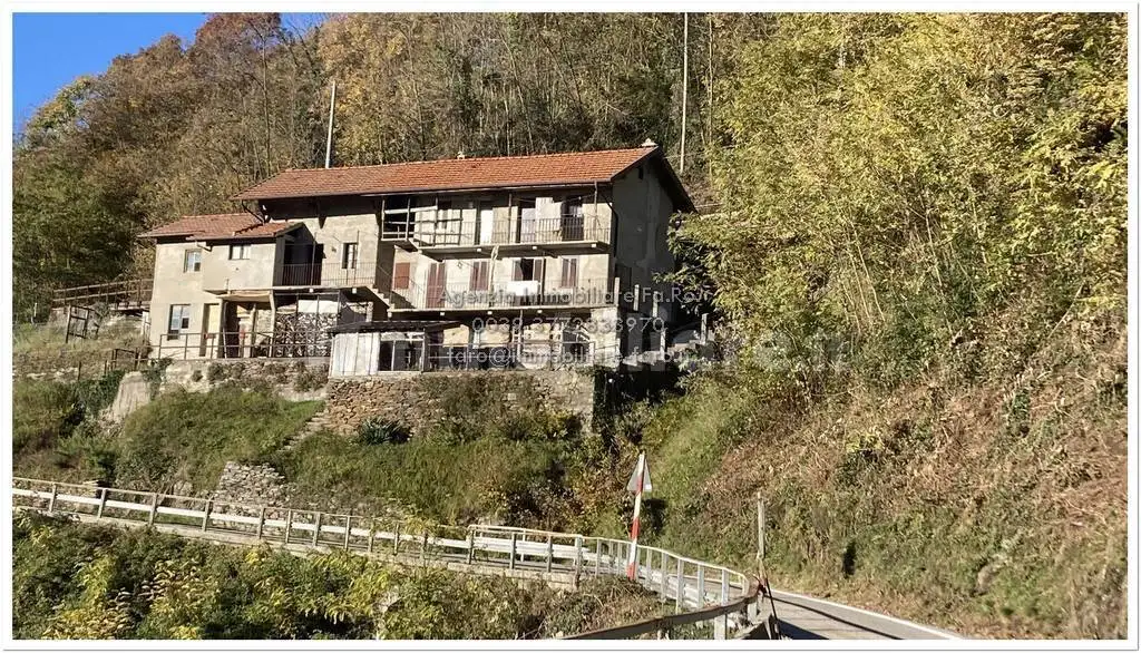 Casa indipendente in vendita a Aurano