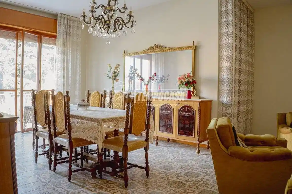 Villa in vendita a San Costanzo